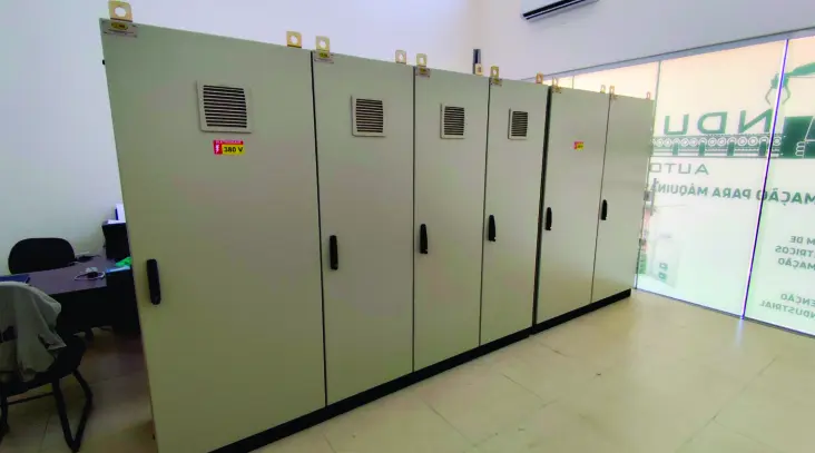 Painéis elétricos industriais